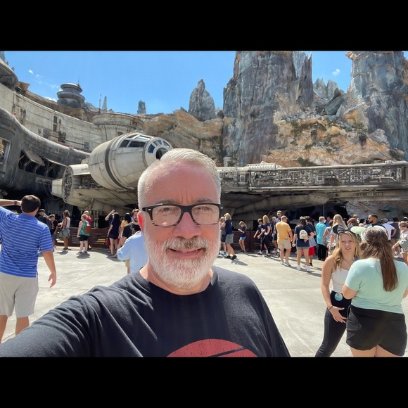 Meet your Posher, Dave - Picture 2 of 2